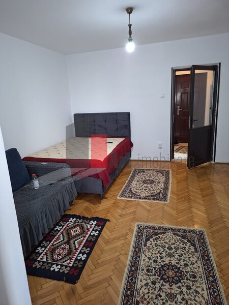 Drumul Taberei, garsoniera